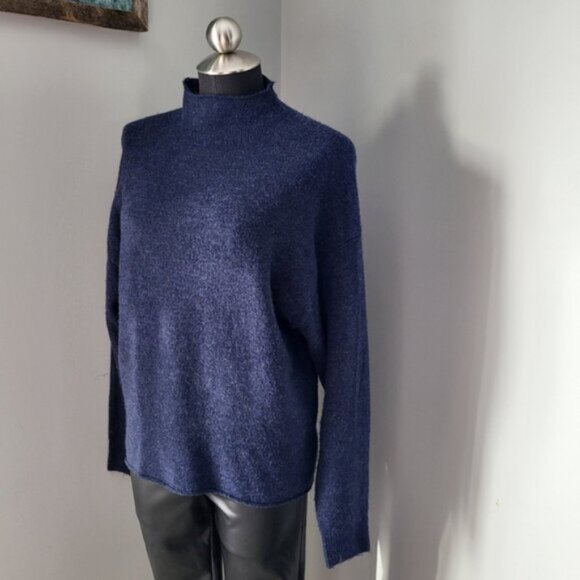 LeiTH Mock Neck Oversized Sweater Blue Sz XS - Picture 1 of 16